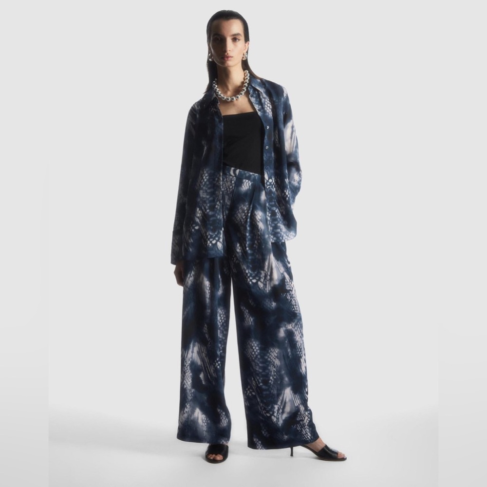 COS silk wide leg pants. Size 10